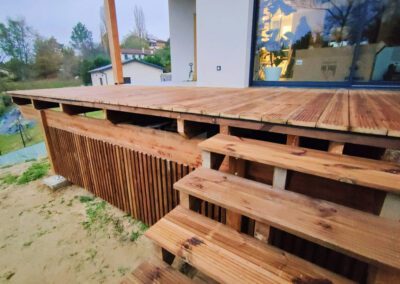Experts en solutions bois sur mesure à Toulouse